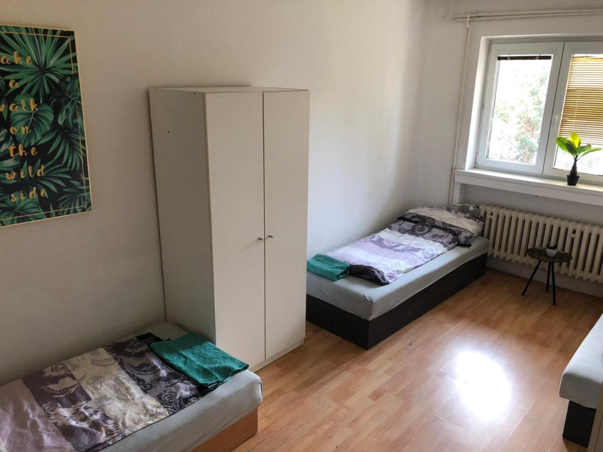 Hostel House Near Bvv-Vystaviste Брно Экстерьер фото